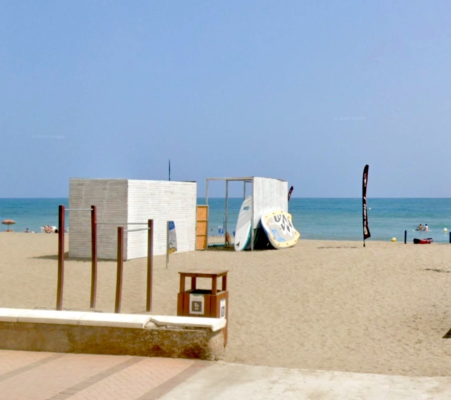 Dreisog surf club - playa carvajal - fuengirola - malaga